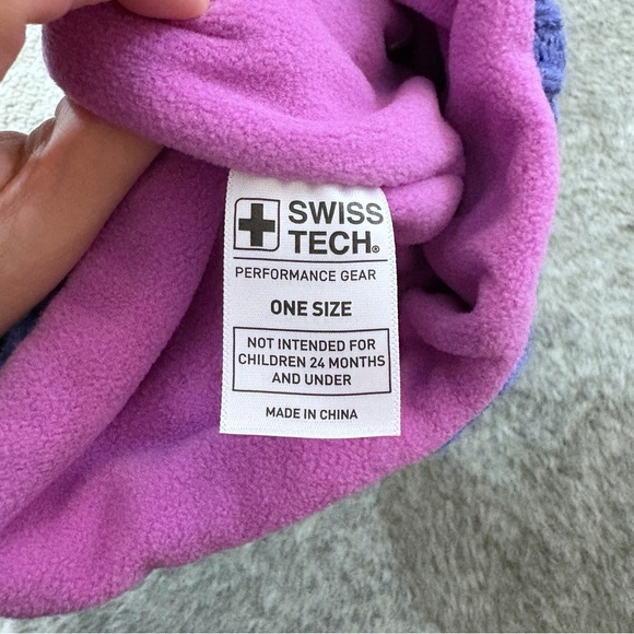 NWT Swiss Tech Bear Knit Beanie - Picture 10 of 12